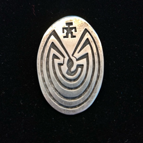 Hopi Man In The Maze Sterling Silver  Pendant Brooch Pin  Vintage Native America - Picture 1 of 4